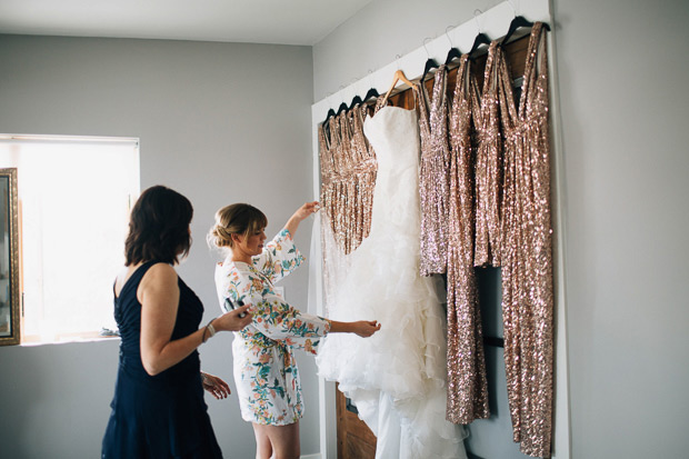 Glitzy glam gold and red real wedding by Ali V Photography | onefabday.com