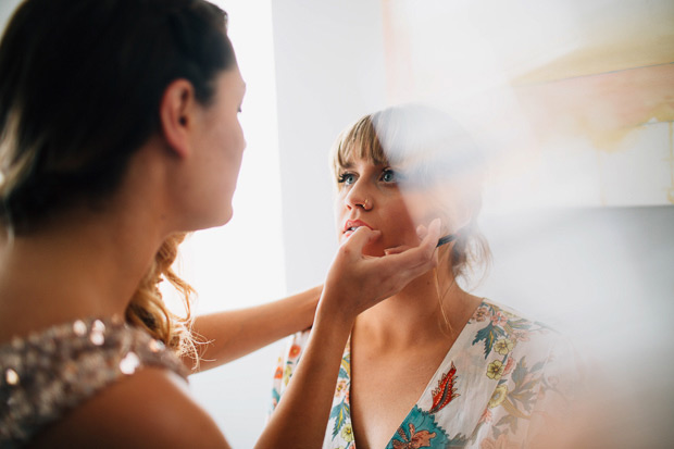 Glitzy glam gold and red real wedding by Ali V Photography | onefabday.com