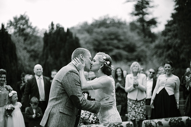 Gorgeous outdoor Boyne Hill House wedding by Therese Aherne | onefabday.com