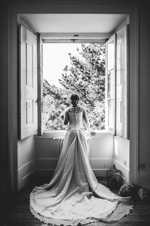 Pretty Portugal Wedding by Gloria Aguiam fotografas | onefabday.com