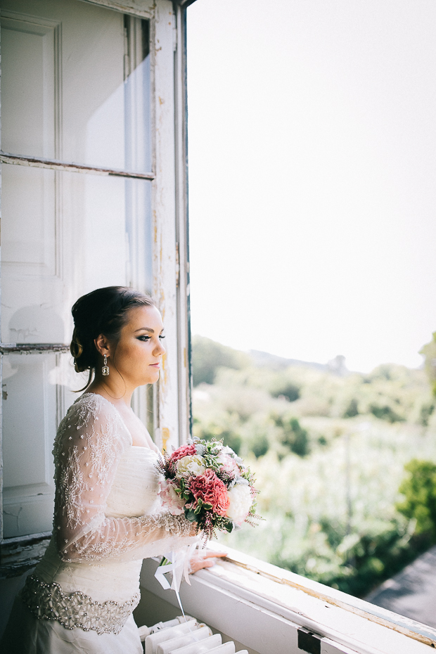 Pretty Portugal Wedding by Gloria Aguiam fotografas | onefabday.com