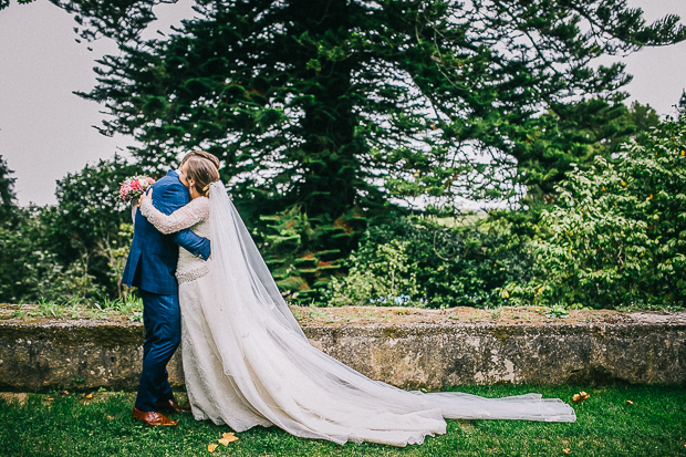 Pretty Portugal Wedding by Gloria Aguiam fotografas | onefabday.com