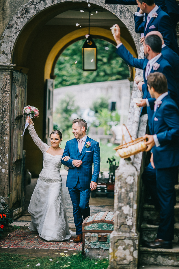 Pretty Destination Wedding in Portugal by Gloria Aguiam fotografas | onefabday.com