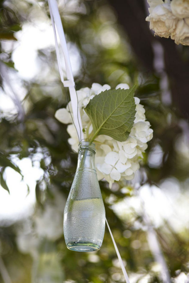 Beautiful floral filled wedding by Blumenthal Photography // onefabday.com