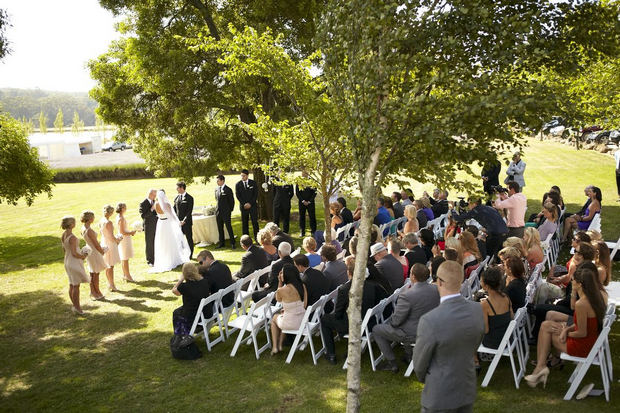 Beautiful floral filled wedding by Blumenthal Photography // onefabday.com