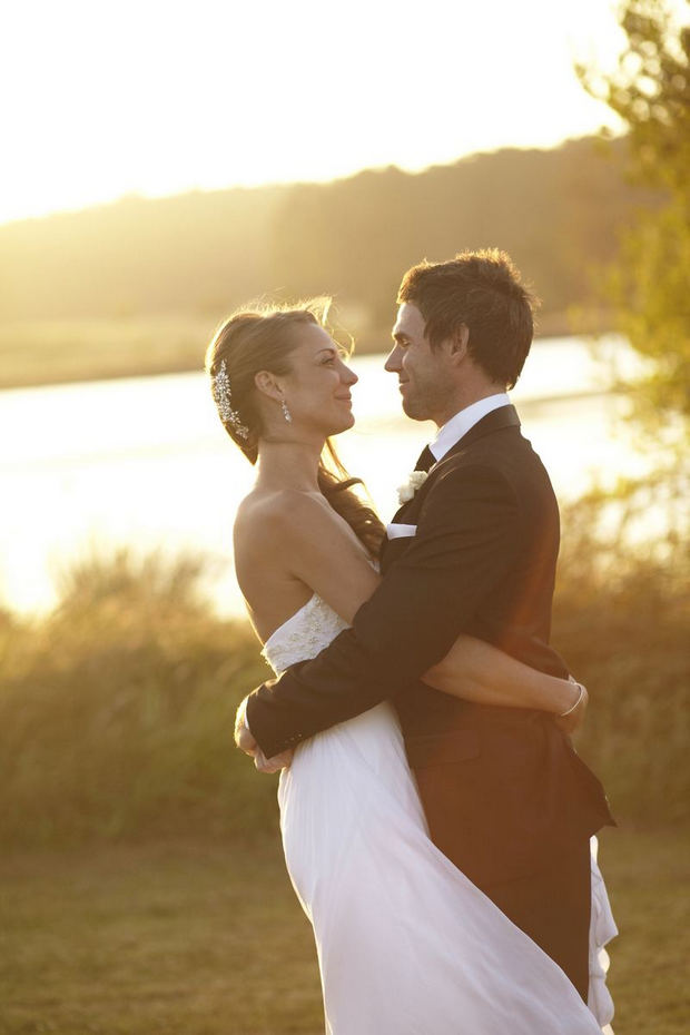 Beautiful floral filled wedding at Sault Restaurant by Blumenthal Photography // onefabday.com