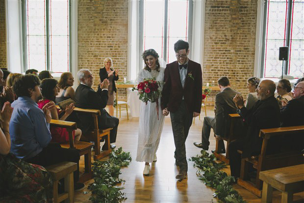 Vintage chic city wedding at Smock Alley | onefabday.com