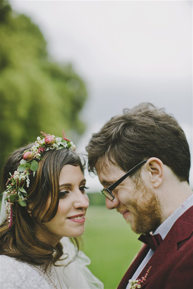 Vintage chic city wedding at Smock Alley | onefabday.com