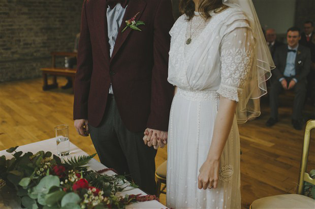 Vintage chic city wedding at Smock Alley | onefabday.com