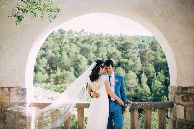 Sunny Casa Felix wedding by Fotografia // onefabday.com