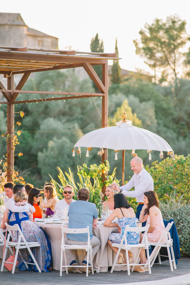 Sunny Casa Felix wedding by Fotografia // onefabday.com