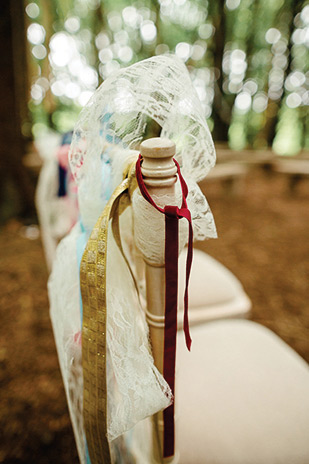 Colourful Killyon Manor wedding by The Lous | onefabday.com