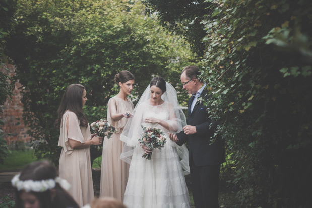 Larchfield Estate wedding by Ronan Shaw Photographie | onefabday.com