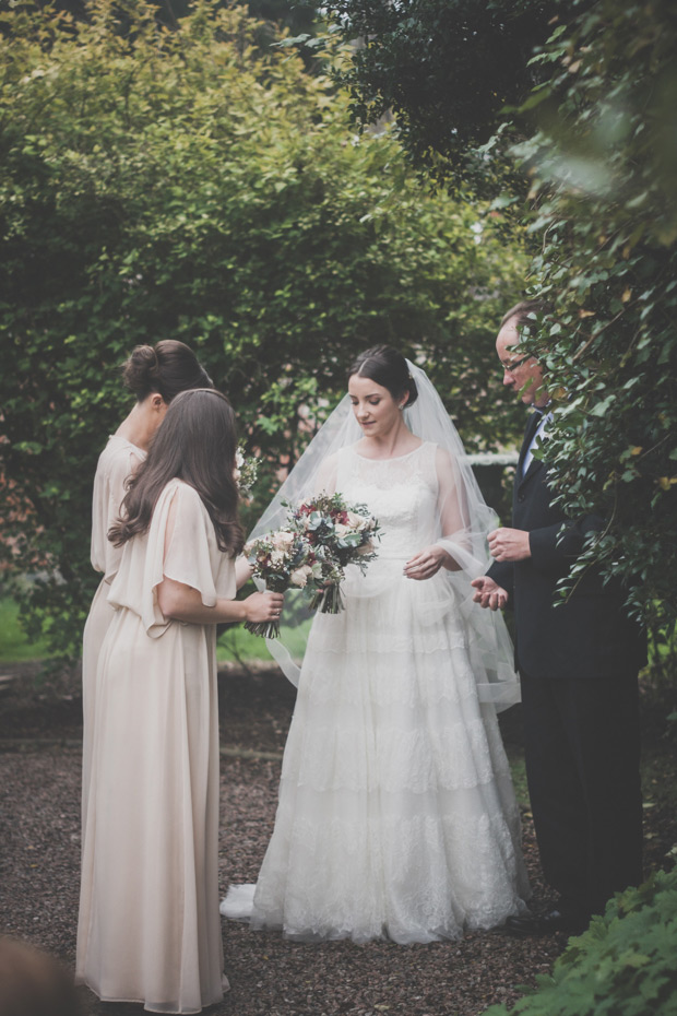 Larchfield Estate wedding by Ronan Shaw Photographie | onefabday.com