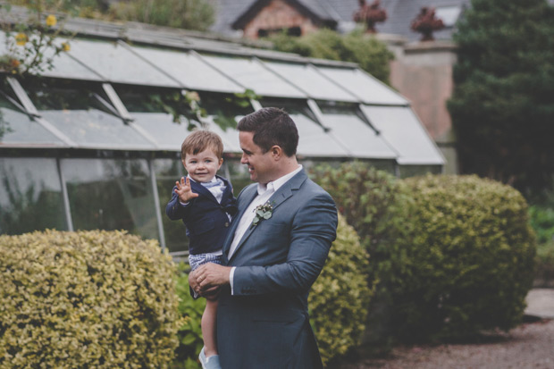 Larchfield Estate wedding by Ronan Shaw Photographie | onefabday.com