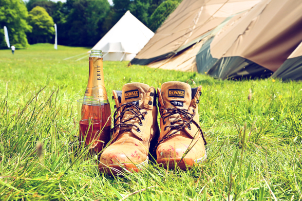 Outdoor Wedding at Port Eliot Cornwall By My Fabulous Life //onefabday-com-preprod.go-vip.net 