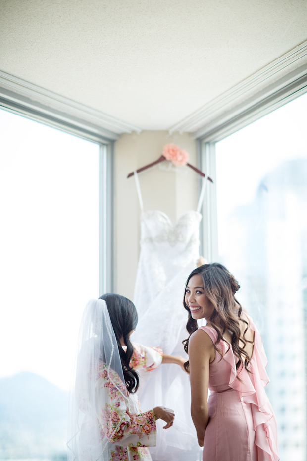 Glam Terminal City Club Vancouver Wedding By Maru Photography // onefabday.com