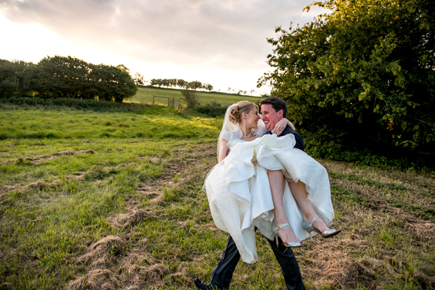 Classic British marquee wedding by Lisa Carpenter photography // onefabday.com