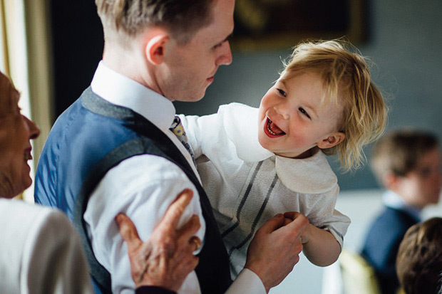 Chic minimalist wedding by Gareth McGaughey Photography // onefabday.com