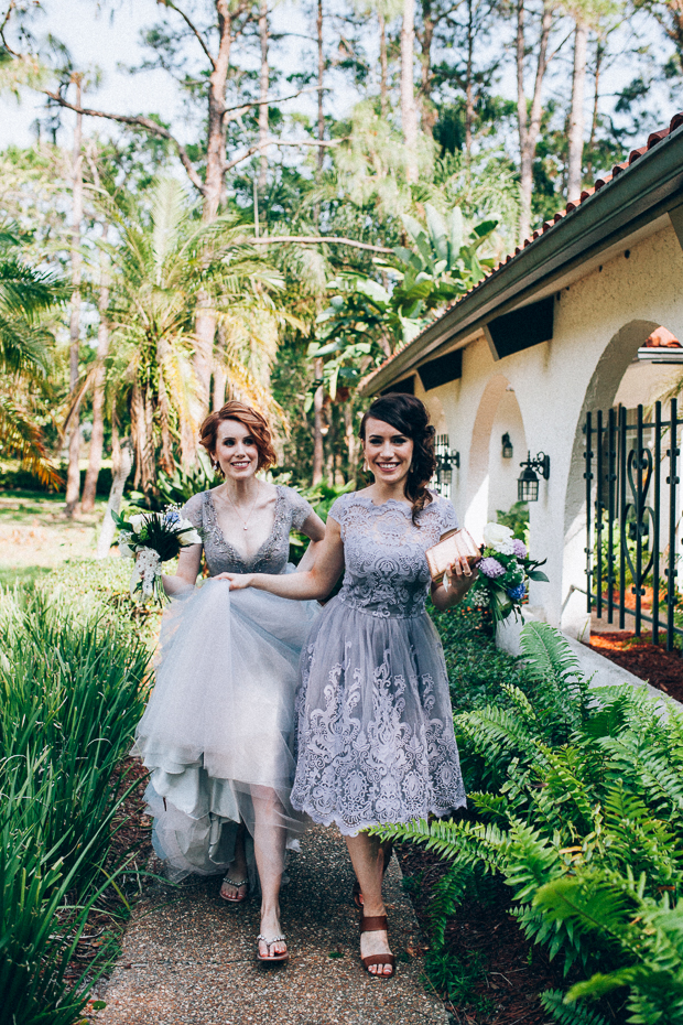 Beautiful Florida real wedding with a blue wedding dress | onefabday.com