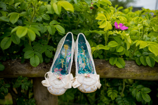 Pretty colourful floral wedding at Clock Barn by Mia Photography // onefabday.com