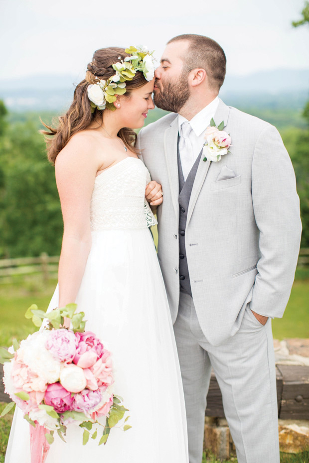 Pretty peach and lemon wedding by Hope Taylor Photography // onefabday.com