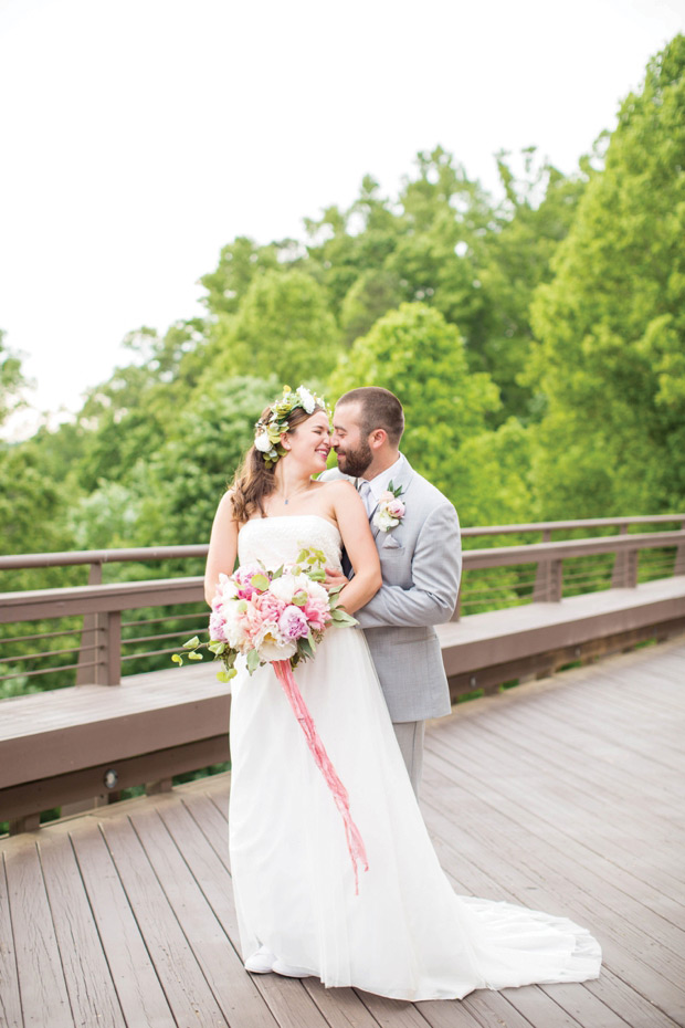 Pretty peach and lemon wedding by Hope Taylor Photography // onefabday.com