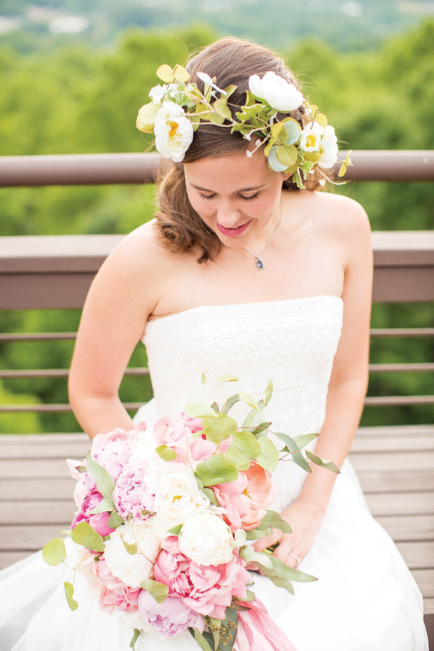 Pretty peach and lemon wedding by Hope Taylor Photography // onefabday.com