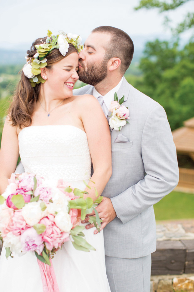 Pretty peach and lemon wedding by Hope Taylor Photography // onefabday.com