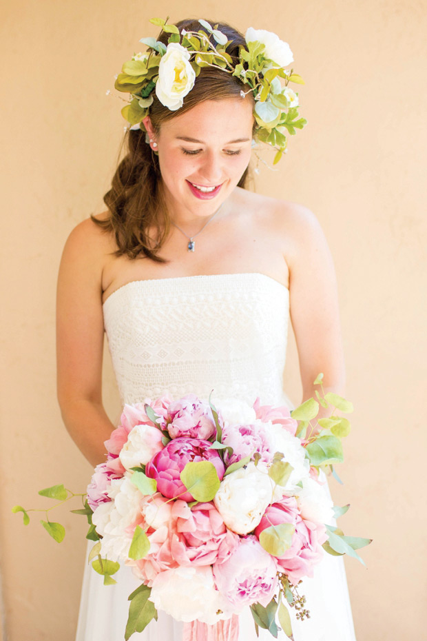 Pretty peach and lemon rustic wedding by Hope Taylor Photography // onefabday.com