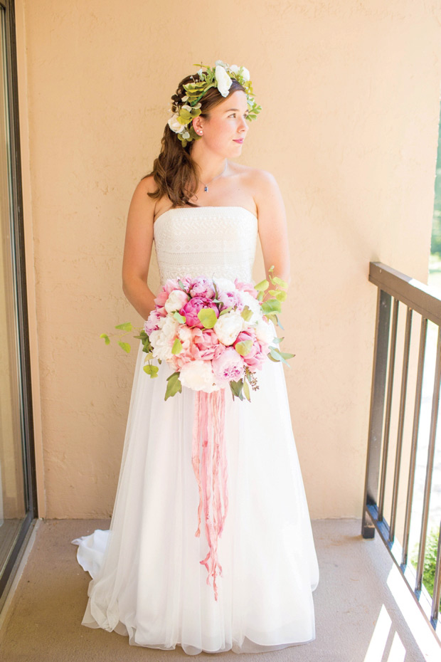 Pretty peach and lemon rustic wedding by Hope Taylor Photography // onefabday.com