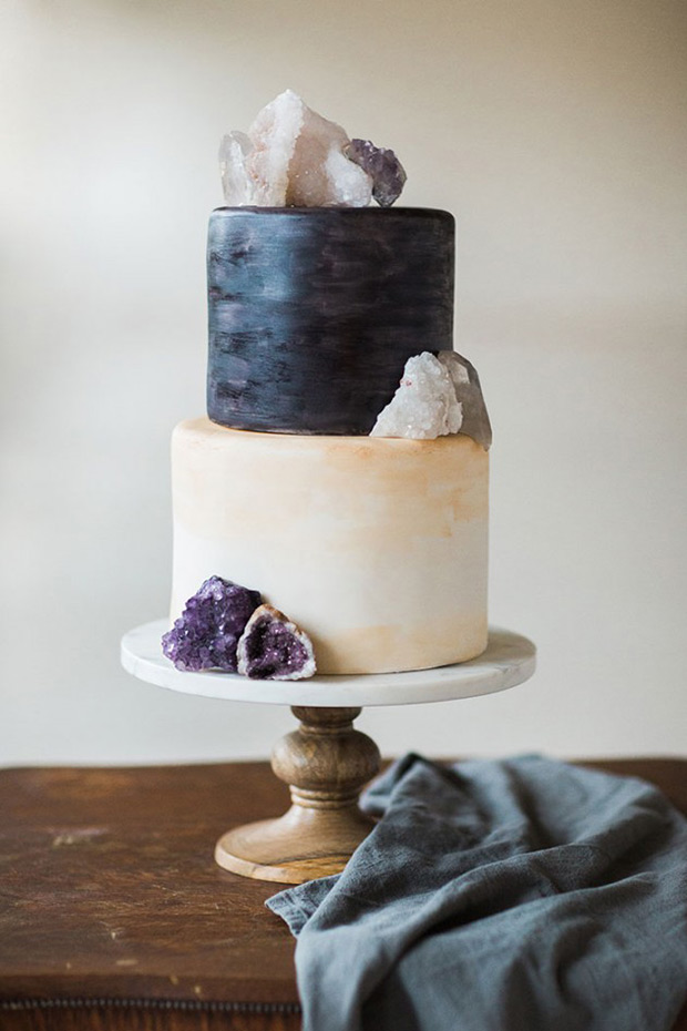 Statement Geode Wedding Cakes | onefabday.com