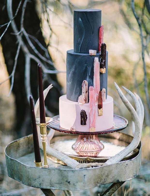 Statement Geode Wedding Cakes | onefabday.com