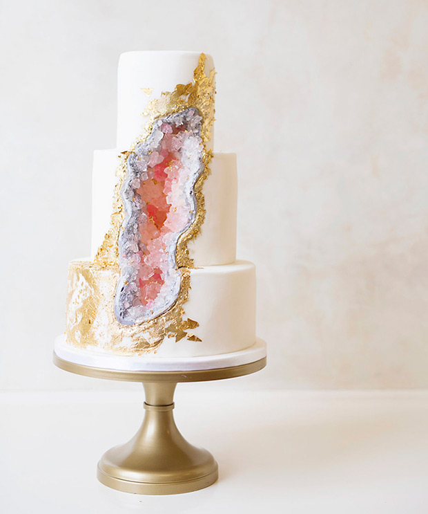 Statement Geode Wedding Cakes | onefabday.com