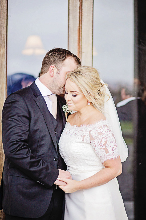 Pretty Borris House wedding by Katie Kav Photography // onefabday.com