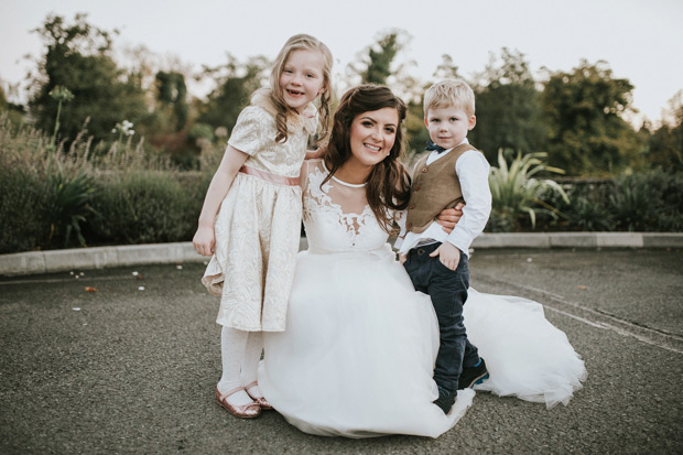 Beautiful Castle Bellingham wedding by Hannah McKernan Photography // onefabday.com