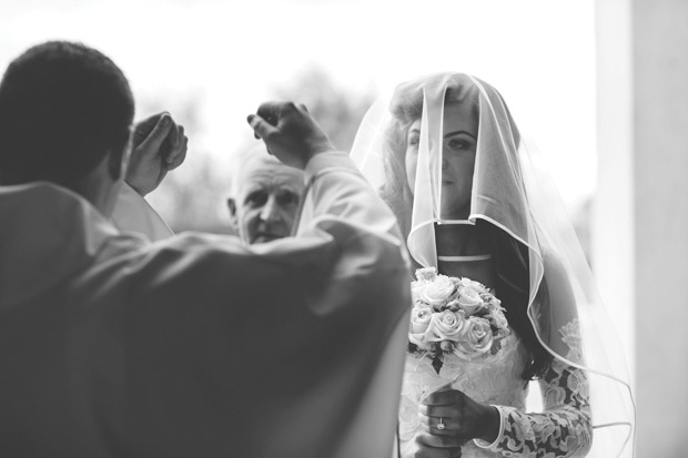 Beautiful Castle Bellingham wedding by Hannah McKernan Photography // onefabday.com