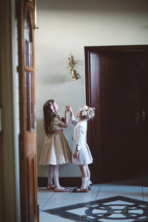 Beautiful Castle Bellingham wedding by Hannah McKernan Photography // onefabday.com