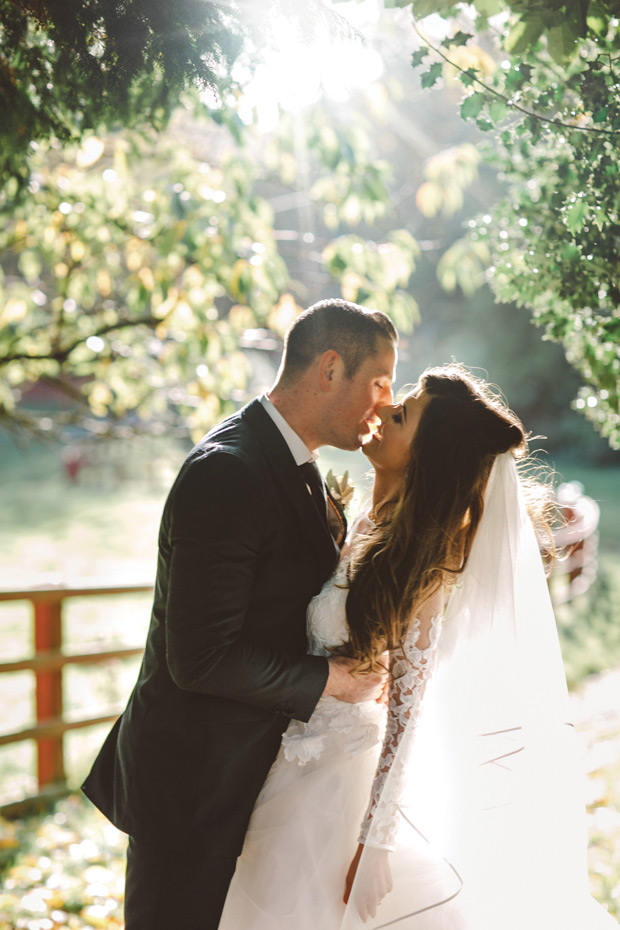 Beautiful Castle Bellingham wedding by Hannah McKernan Photography // onefabday.com