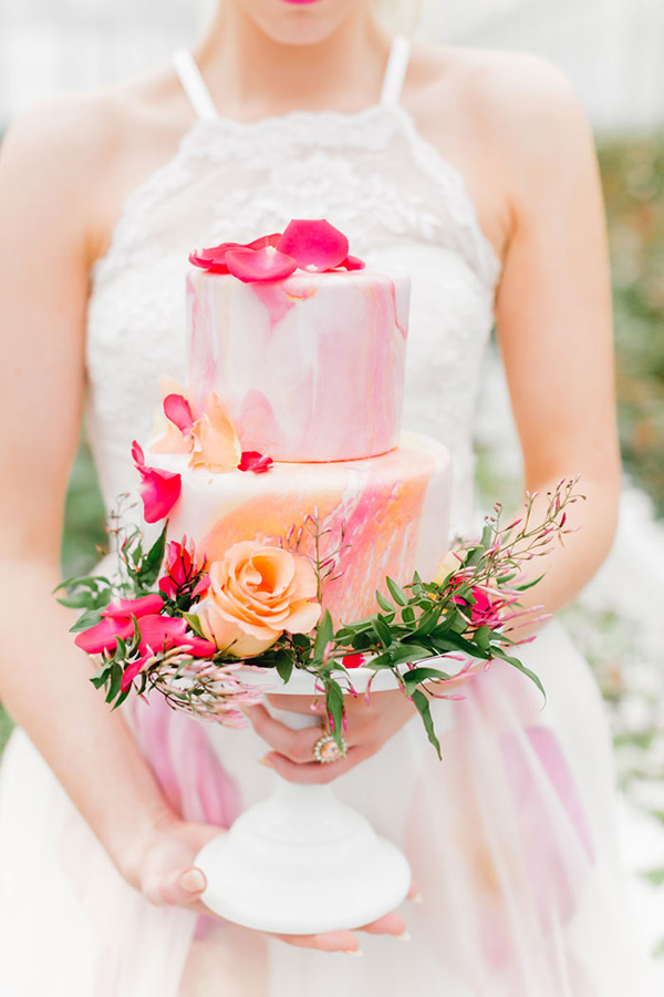 Subtly Daring Marble Wedding Cakes | See more on onefabday.com