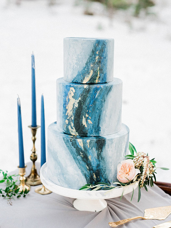 Subtly Daring Marble Wedding Cakes | See more on onefabday.com