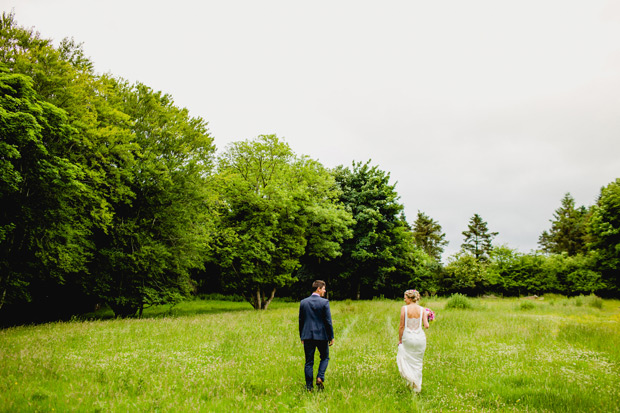 Colourful and fun family home wedding by Navyblur Photography // onefabday.com