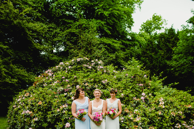 Colourful and fun family home wedding by Navyblur Photography // onefabday.com