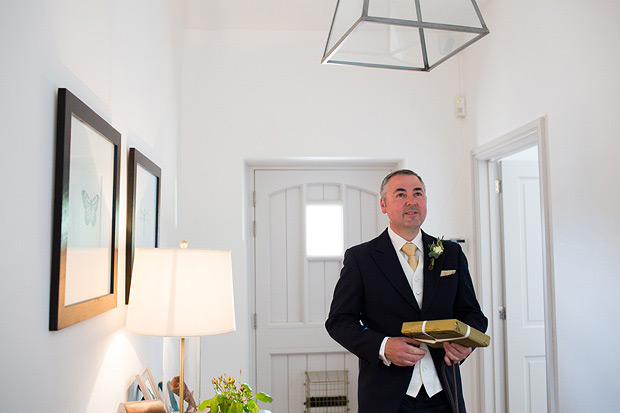 Pretty English at Home Wedding by Lily and Frank Photography // onefabday.com