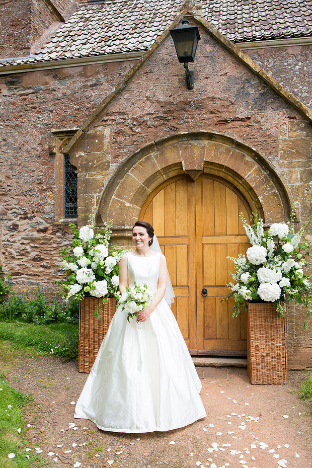 Pretty English Wedding at Home by Lily and Frank Photography // onefabday.com