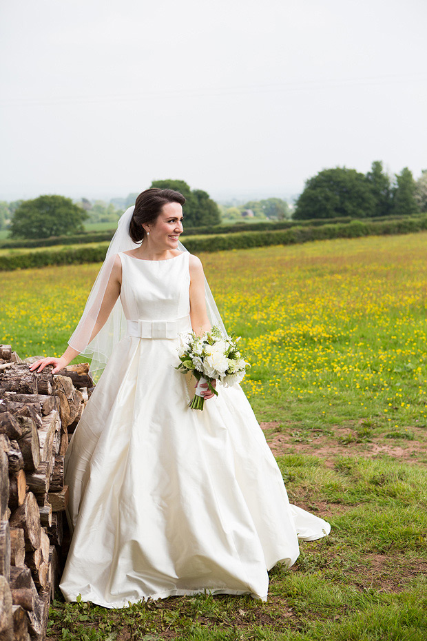 Pretty English Wedding at Home by Lily and Frank Photography // onefabday.com