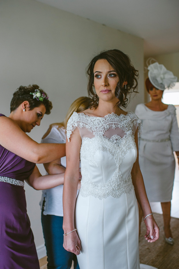 A Prettys and purple Orange Tree House wedding by Francis Meaney Photography // onefabday.com