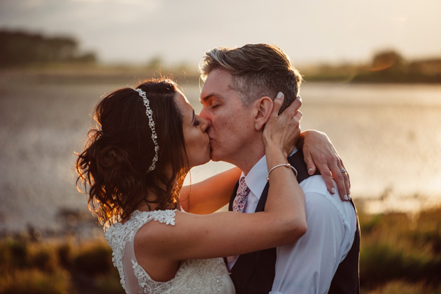 Pretty purple wedding at The Orange Tree by Francis Meaney Photography // onefabday.com