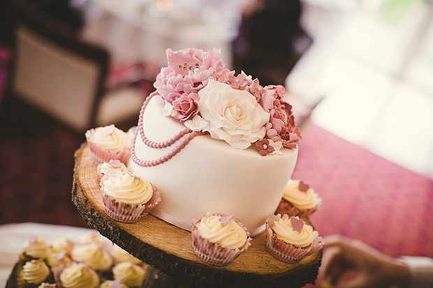 pretty vintage wedding in Ireland // onefabday.com