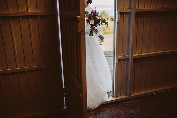 Costa da Morte fashionable wine cellar wedding // onefabday.com